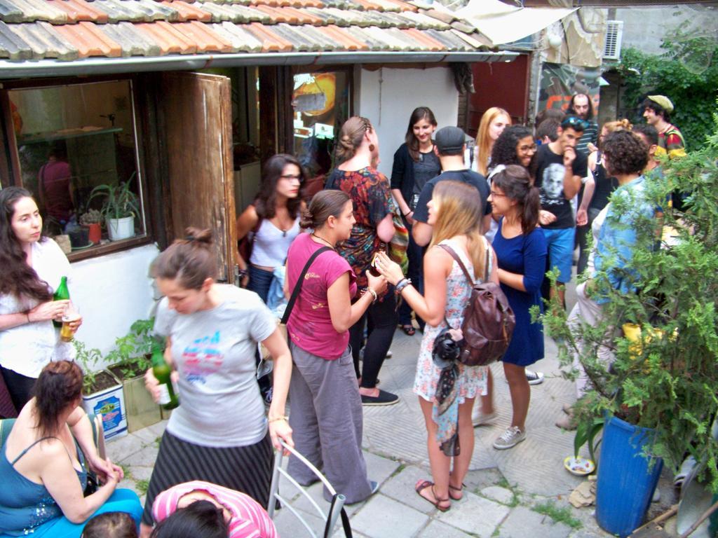 Yo Ho Hostel Warna Exterior foto